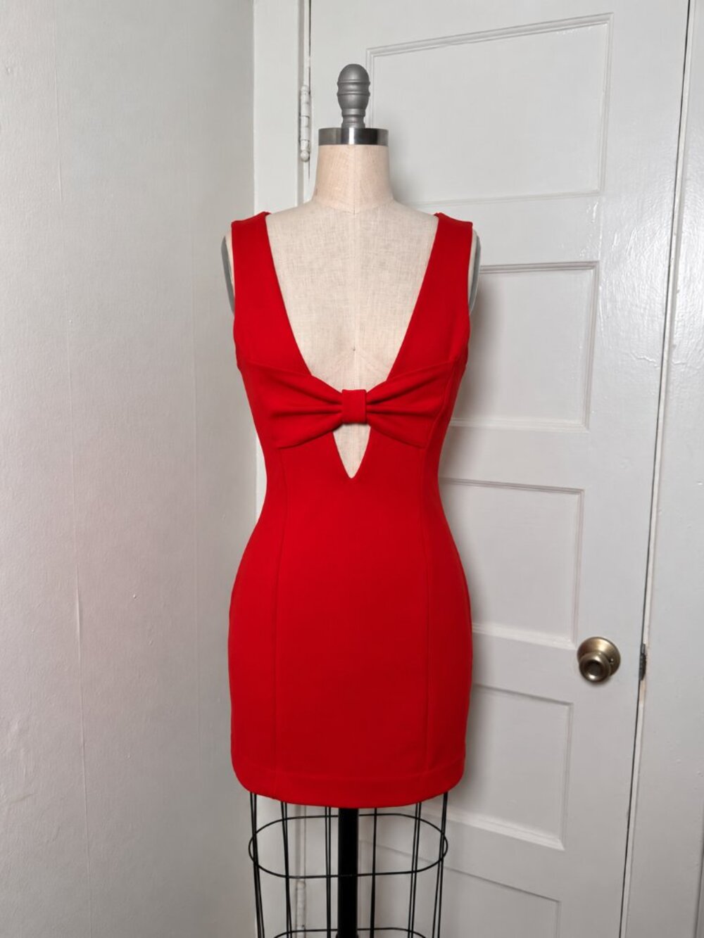 ZARA Deep V neckline sexy Cocktail dress, Red bodycon mini dress with bow
